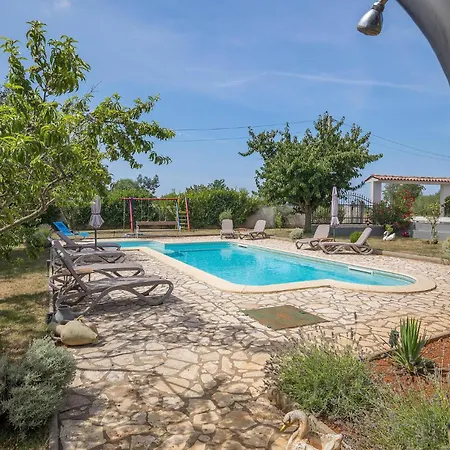 Gorgeous Home In Porec With House A Panoramic View
